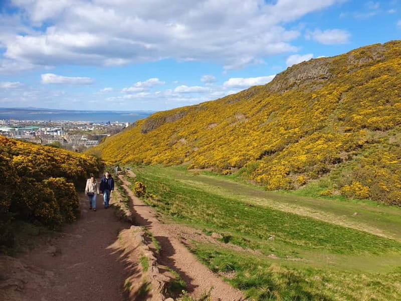Edinburgh: Guided Hike to Arthur's Seat and Holyrood Park - Who Will Enjoy This Tour Most?