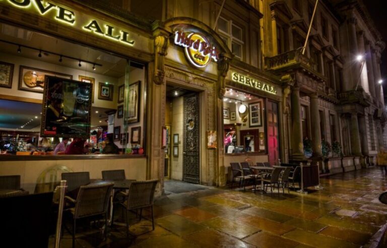 Edinburgh: Hard Rock Cafe with Set Menu for Lunch or Dinner - Analyzing the Value