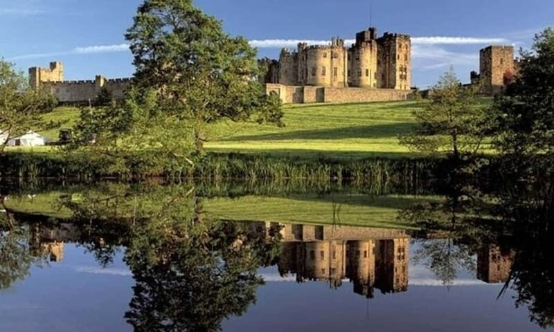Edinburgh: Harry Potter and English Castles Tour in Spanish - A Detailed Look at the Tour Experience