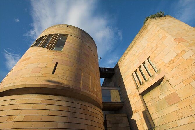 Edinburgh: Old Town's Highlights Walking Tour - In-Depth Review of the Edinburgh Old Town Highlights Walking Tour