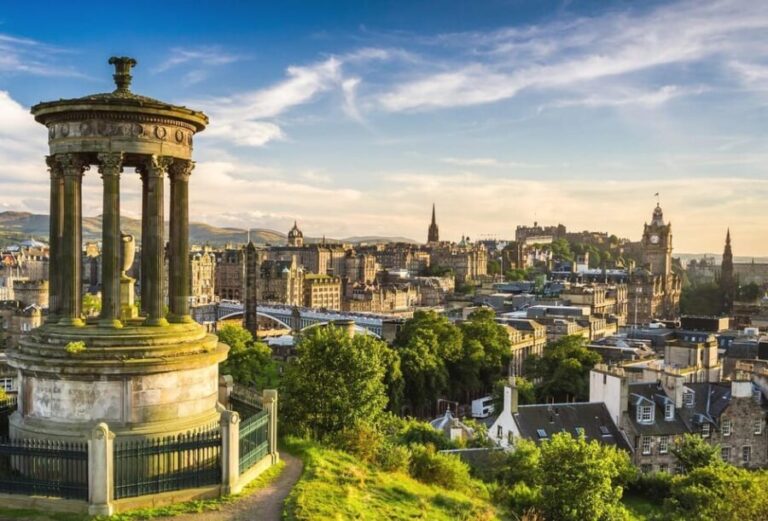 Edinburgh Overnight Trip with Accommodation - The Value of This Experience