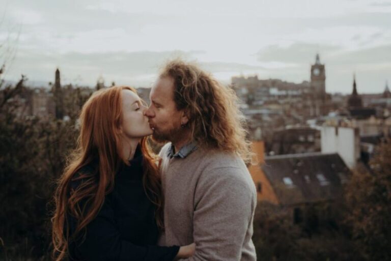 Edinburgh: Photo Shoot with a Private Vacation Photographer - A Detailed Look at the Edinburgh Photo Shoot Experience