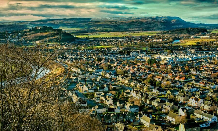 Edinburgh: Stirling, Whisky & St Andrews Tour in Italian - Stirling: Heart of Scottish History