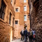 Edinburgh: Stunning Old Town Walking Tour - Visiting St Giles Cathedral: Scotland’s Spiritual Heart