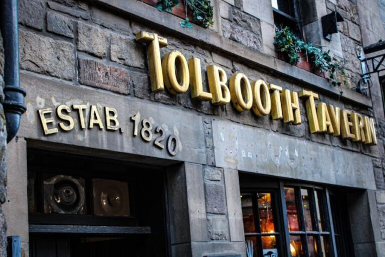 Edinburgh: Tolbooth Tavern Haggis Taster & Whisky Sampling - A Closer Look: What to Expect