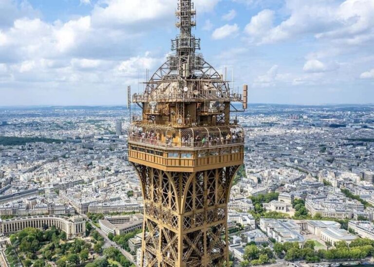 Eiffel Tower Guided Tour & Seine River Cruise - Making the Most of Your Visit