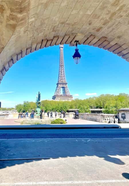 Eiffel Tower Tour to Les Invalides plus Boat Ride on the Seine River - Whats Included and Whats Not