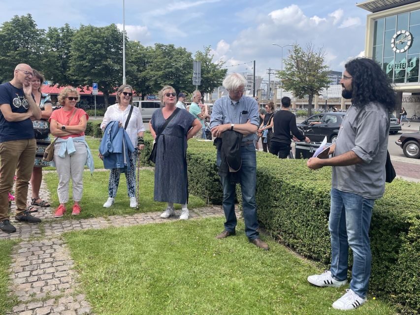 Eindhoven Walking Tour with a local comedian as guide - A Detailed Look at the Eindhoven Walking Tour