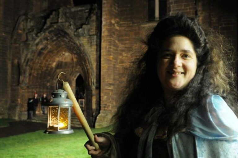 Elgin: Cathedral Interior Guided Tour - The Value of this Guided Tour