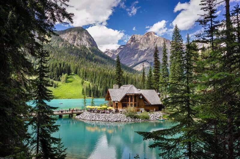 Emerald Lake, Moraine, Louise, Johnston Canyon & Banff Town - The Value of this Tour