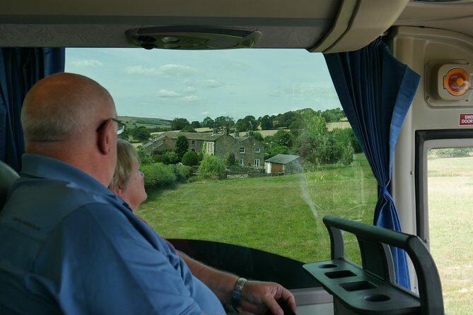 Emmerdale Classic Locations Bus Tour from Leeds - The Practicalities: Transportation, Price, and Group Size