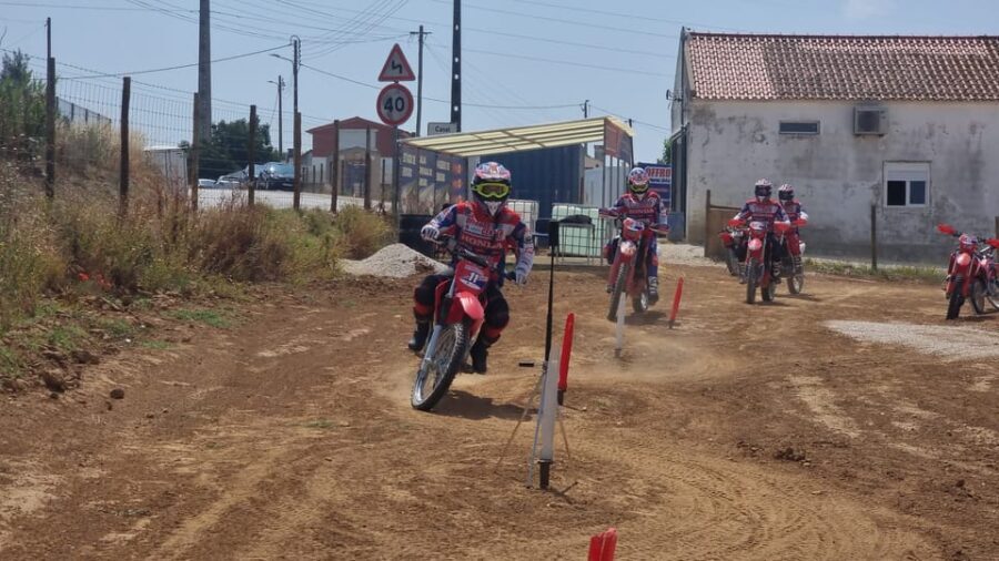 Enduro Class three hours - Carregado, Lisboa - The Experience in Detail: What You Can Expect