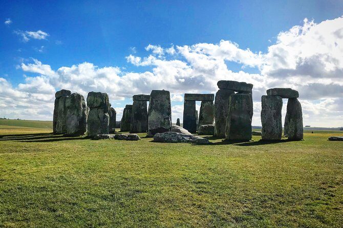 England in One Day: Stonehenge, Bath, the Cotswolds and Stratford-upon-Avon Day Trip from London - FAQ