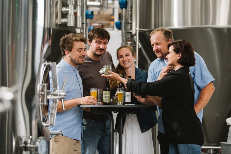 English Guided Brewery Tour in Munich beertasting 4 beers - An In-Depth Look at the Munich Organic Brewery Tour