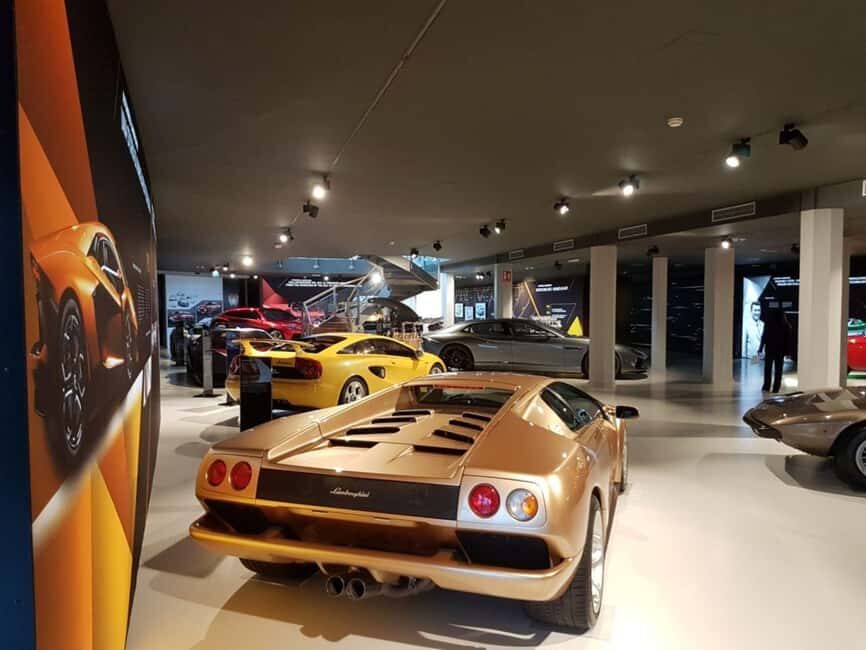 Entry to the Lamborghini Museum and Professional Simulator - Who Should Consider This Tour?