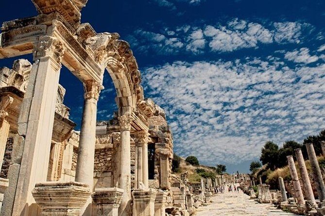 Ephesus Small Group Tour From Kusadasi Port / Hotels - The Temple of Artemis: An Iconic Wonder