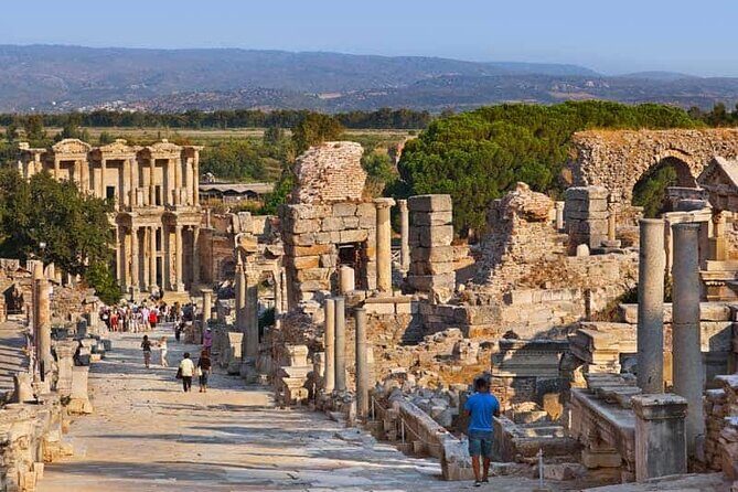 Ephesus w/ Guiding & Private Van From Kusadasi Port - Who Should Consider This Tour?