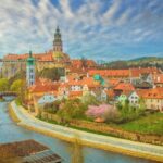 eský Krumlov Family Tour: A Private Walk Through History - Who is this tour best suited for?
