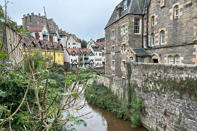 Essence of Edinburgh: Private Half Day Sightseeing Tour - Duddingston Village and Duddingston Kirk: A Quaint Village Escape