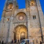 Essential Tour of Old Lisbon in 2H00 : Private Tuk-Tuk Tour - An In-Depth Look at the Lisboeta tuk-tuk experience