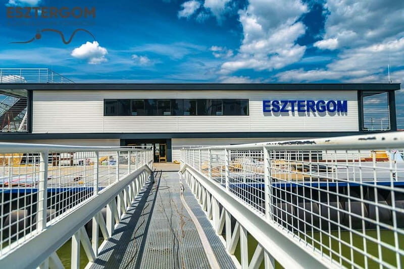 Esztergom: 1 - hour Sightseeing cruise - A Closer Look at the Esztergom Sightseeing Cruise