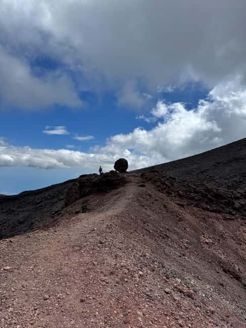 Etna: 2002 Eruption Craters Guided Hiking Tour - A Deep Dive into the Tour Experience