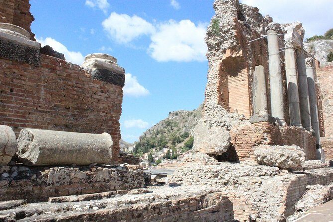 Etna and Taormina from Cefalù - A Well-Balanced Experience for the Curious Traveler