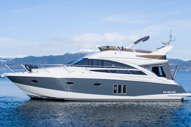 Evening private cruise in Bergen, possibility for a swim - The aspect of swimming and what it adds