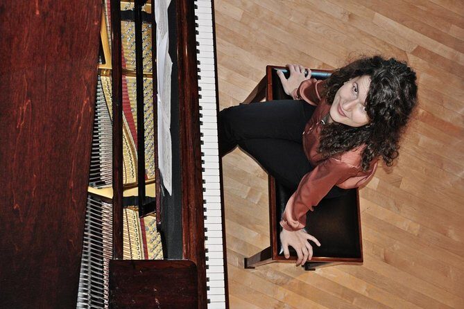 Everyday concerts of Chopin's music at the Old Town in Warsaw - The Cultural and Culinary Touches