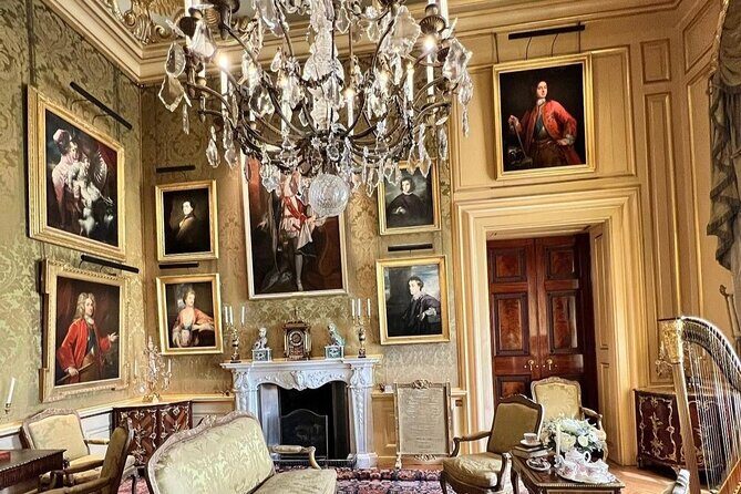 Exclusive Blenheim Palace &Cotswolds Private Day Tour from London - Burford: The Queen of Cotswold Villages