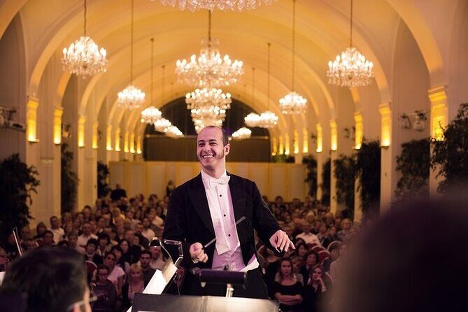 Exclusive Evening at Schönbrunn Palace: After-Hours Audiotour, Dinner, Concert - The Experience: Authenticity and Practical Tips