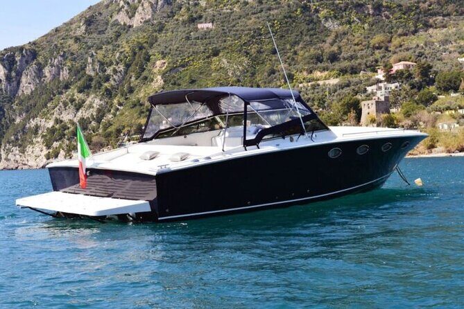 Exclusive Ischia & Procida Luxury Private Boat Cruise - The Yacht – Comfort and Luxury on the Sea