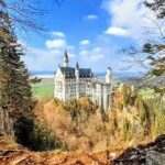 EXCLUSiVE SKIP-THE-CROWDS Neuschwanstein and Linderhof Castle Tour from Munich INCL. TICKETS - Lake Starnberg: A Glimpse into Bavarian Royalty