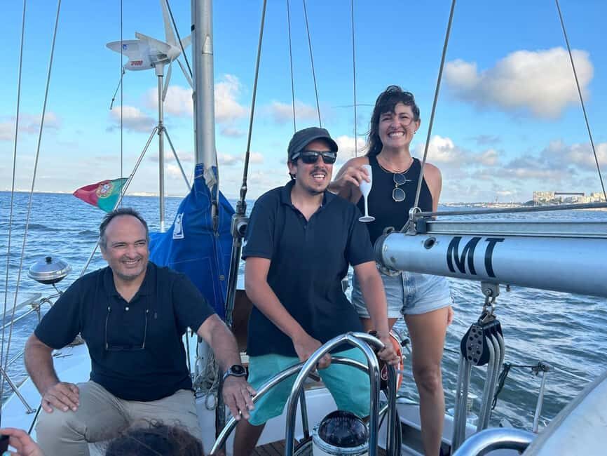 Exclusive Sunset Cruise (for your group of 2-8 people) with wine and snacks - Who Should Consider This Tour?