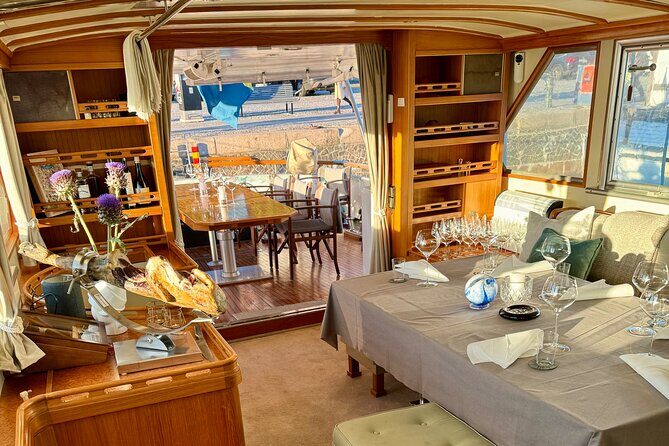 Exclusive Yacht Tour of Stockholm: sunset, dinner, lunch, cruise - A Deep Dive into the Stockholm Yacht Tour