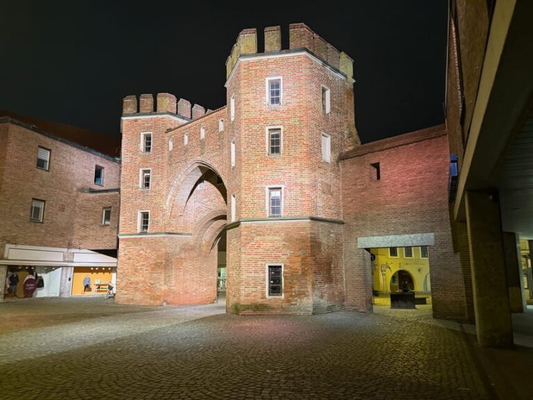 Executioner's tour - walking tour with the executioner through Landshut - Why Choose This Tour?