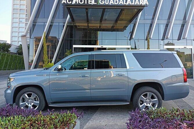 Executive Service in SUBURBAN - Analyzing the Value