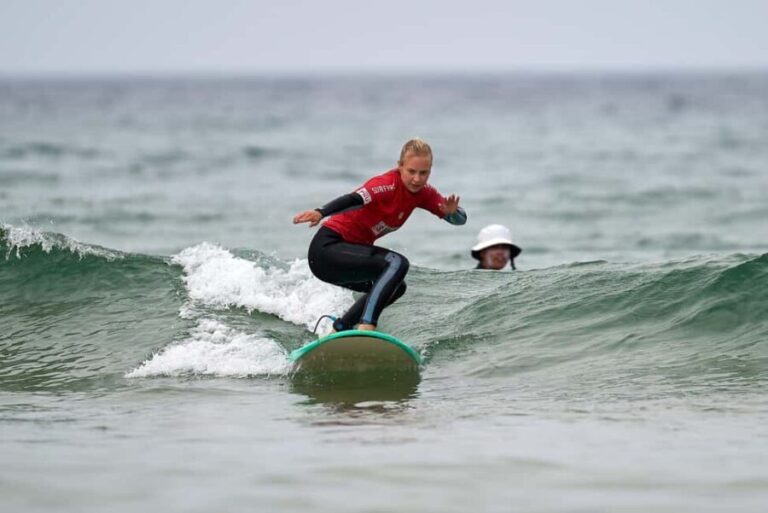 Experiência de Surf em Lisboa / Costa de Caparica - A Closer Look at the Surf Experience