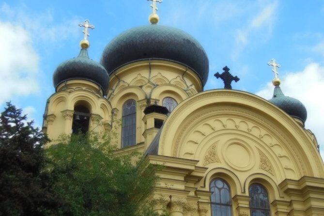 Exploration tour through the district of Praga - authentic and legendary - Who Will Love This Tour?