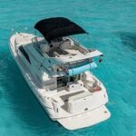 Explore Isla Mujeres by Boat in Cancun - A Deep Dive into the Experience