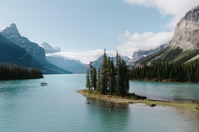 Explore Jasper Tour with Maligne Lake Cruise - The Value Proposition