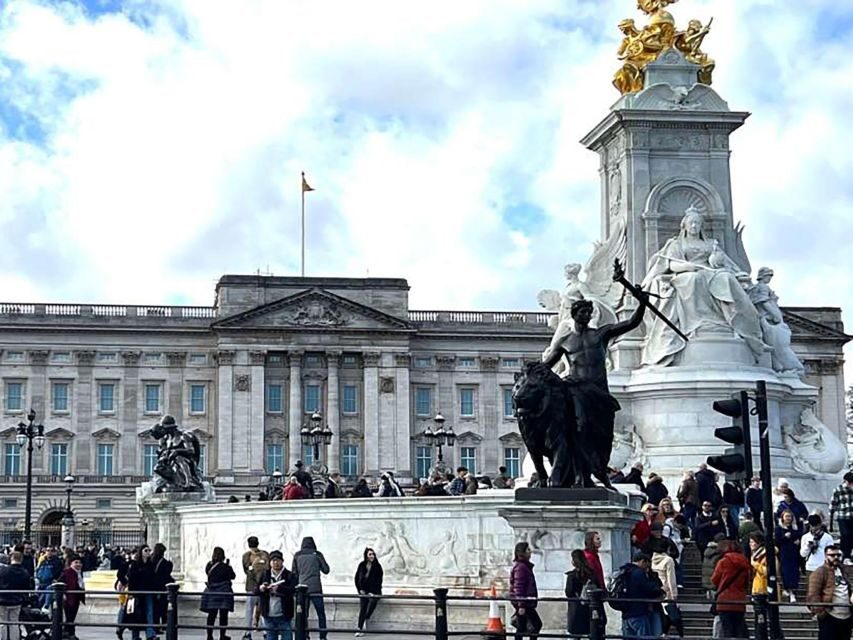 Explore London, Cenotaph, and Buckingham Palace - What Travelers Say About the Tour