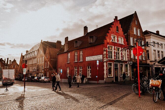Explore the Instaworthy Spots of Bruges with a Local - What You Can Expect on This Bruges Photo Tour