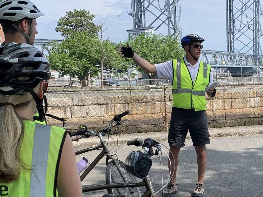 Explore the Islands & Harbor Guided Bike Tour 2-2.5 Hrs. - Detailed Itinerary Breakdown