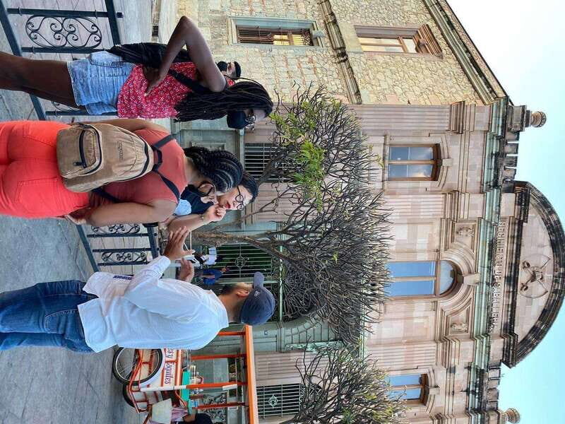 Exploring the Magical architecture of Oaxaca - Walking Through Oaxaca de Juarez