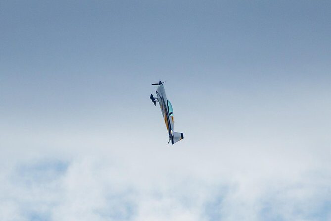Extreme Aerobatics Experience in the Extra 330LX - A Deep Dive into the Experience