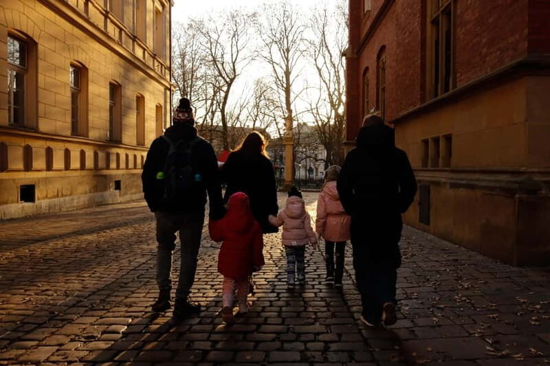 Fairy Tales and Legends of Krakow Guided Tour - Exploring the Kraków Fairy Tales and Legends Tour in Detail