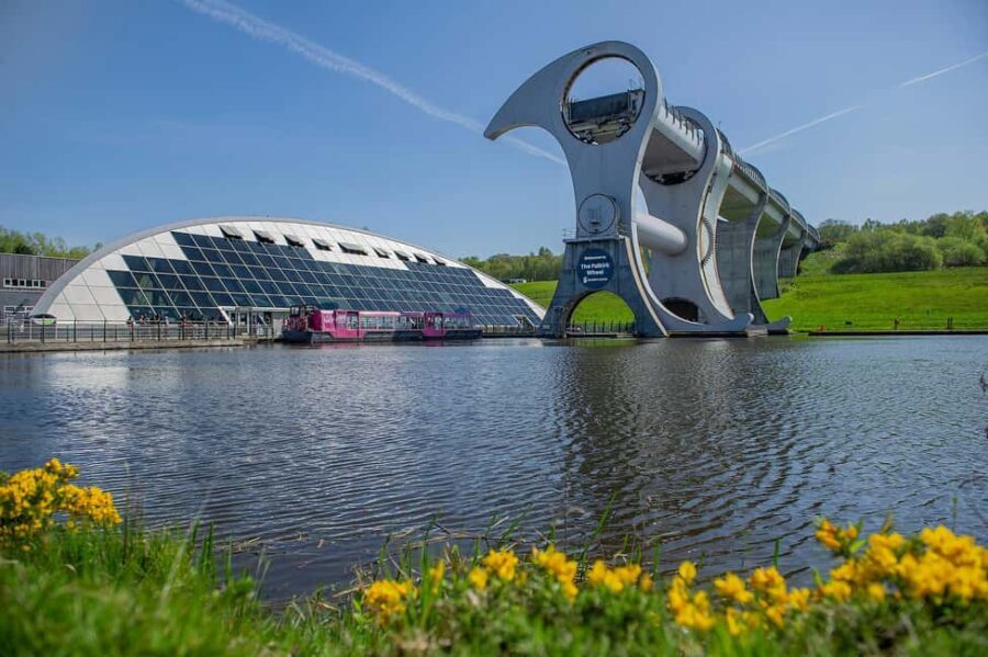 Falkirk: The Falkirk Wheel Boat Trip - Original Tour - A Closer Look at the Falkirk Wheel Boat Trip