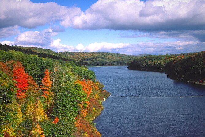 Fall Foliage Scenic Day Trip to Vermont and Western MA with Stops - FAQ