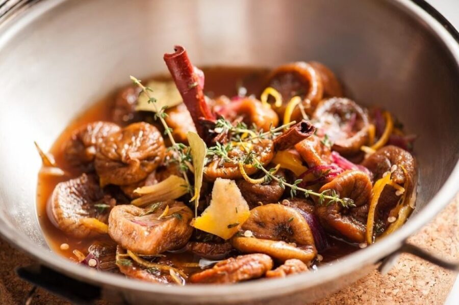 Faro: Learn to cook a Cataplana like a local! - Why Choose This Experience?